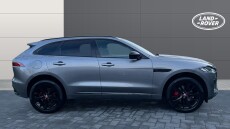 Jaguar F-Pace 2.0 D200 R-Dynamic Black 5dr Auto AWD Diesel Estate